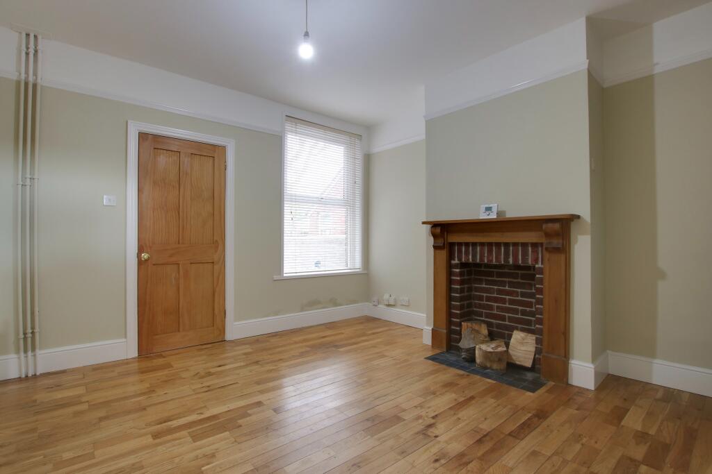 House in Portsmouth - View 3