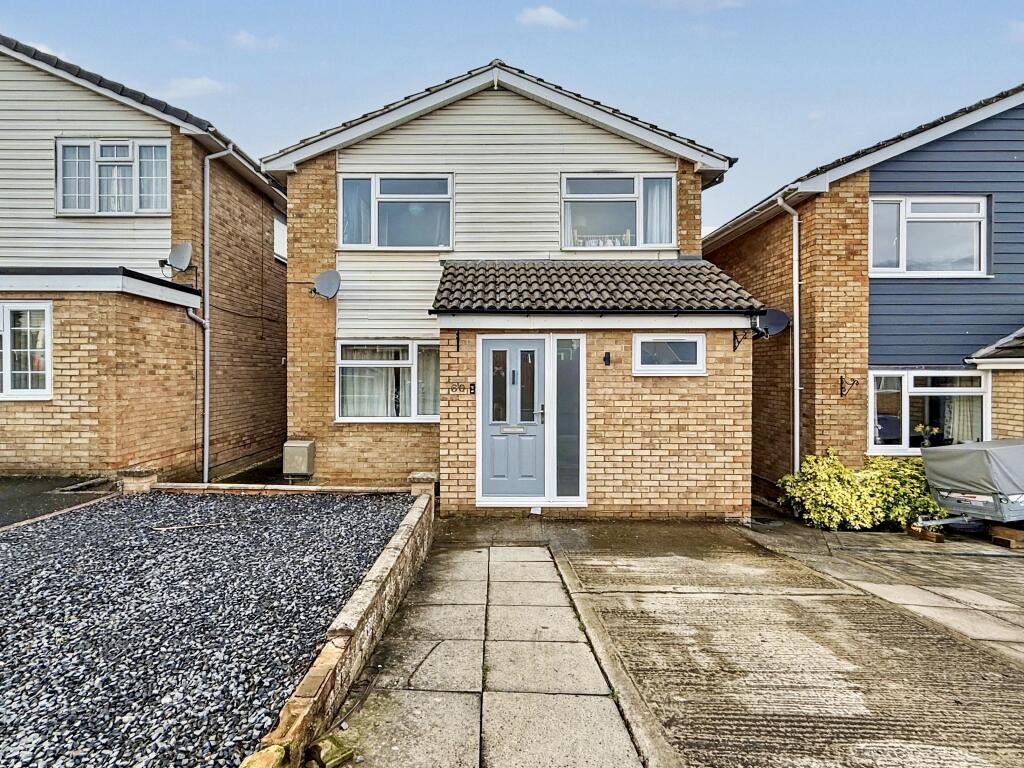 Main image of property: Marines Drive, Faringdon, SN7