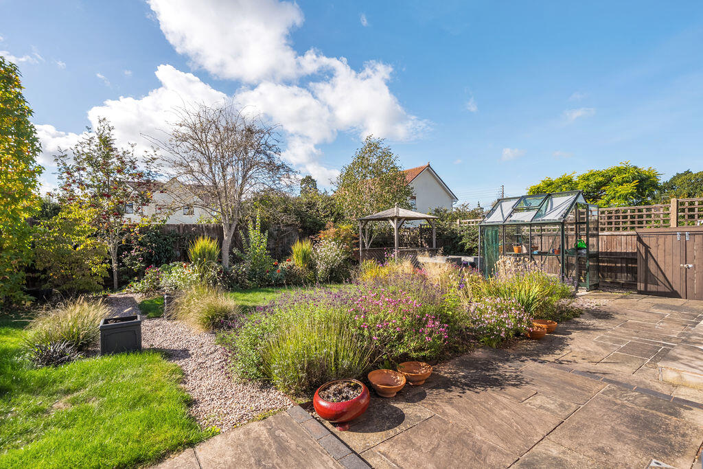 House in Taunton - View 4