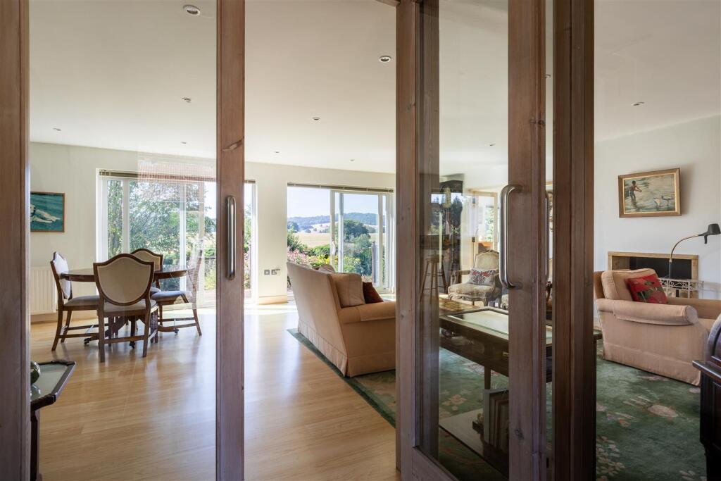 House in Taunton - View 4