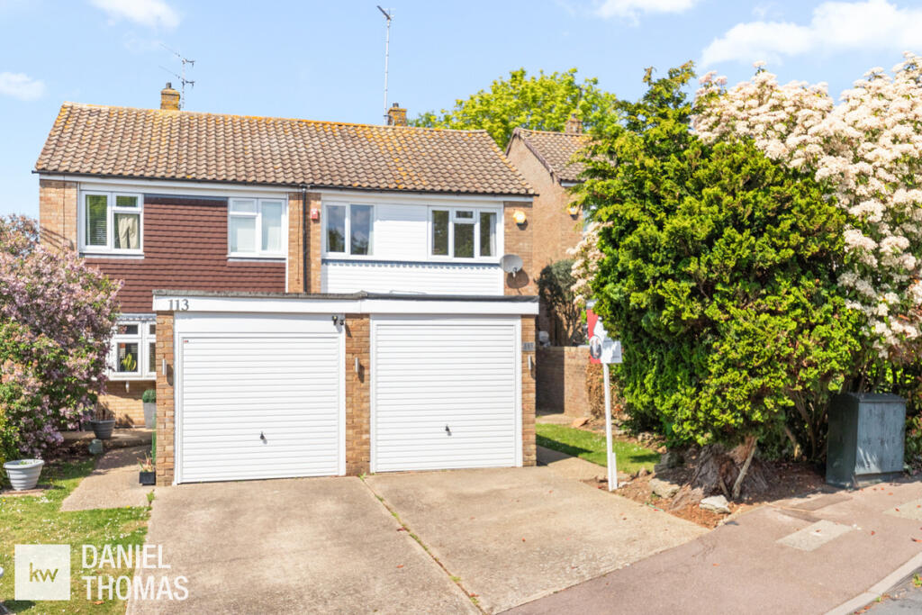 3-bed semi-detached on DANIEL THOMAS | Roundhills, Waltham Abbey, EN9, £400,000