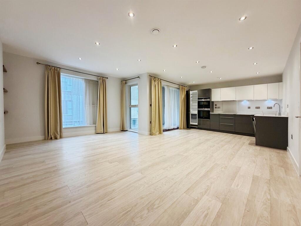 Main image of property: Great Northern Road, Cambridge
