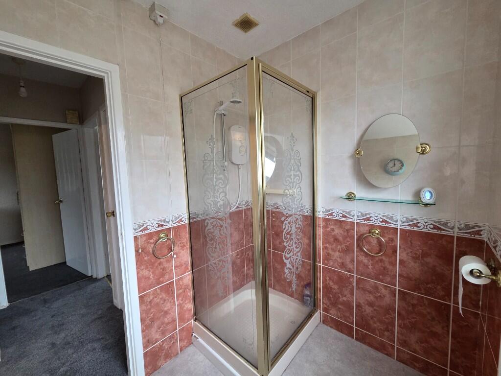 Additional image 8 of Ling Park Avenue, BD15