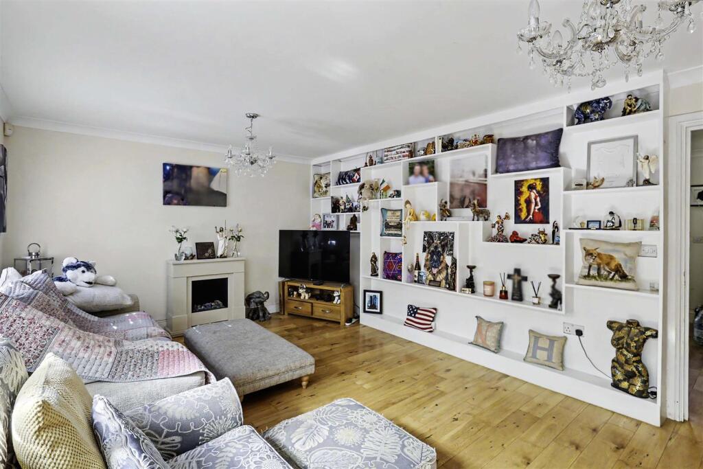 House in Stevenage, Rooks Nest - View 5