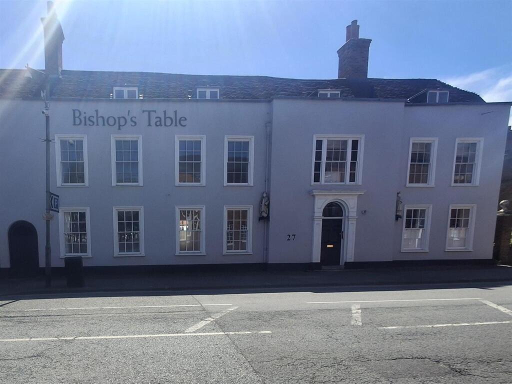 Main image of property: West Street, Farnham