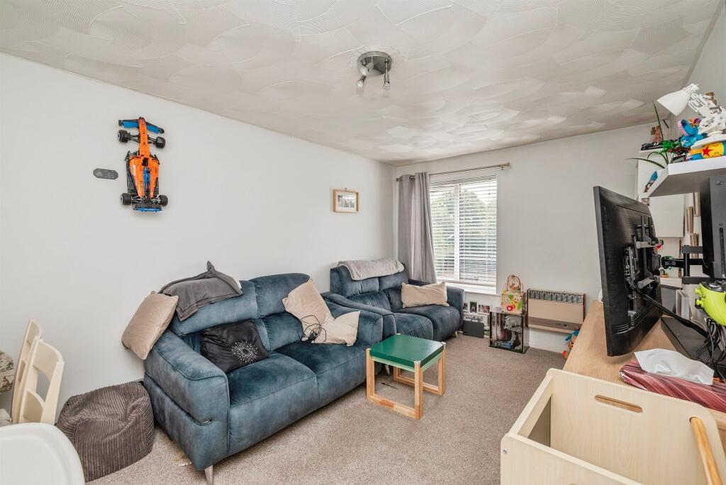 Apartment in Norwich - View 4