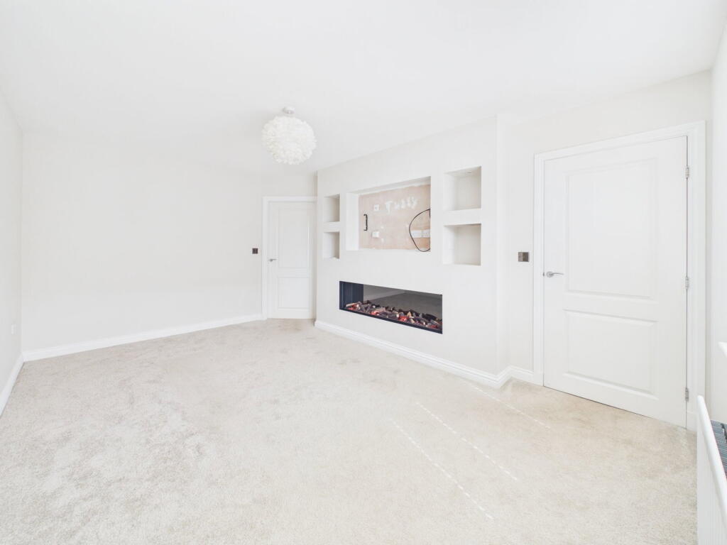 House in Farndon, Crewe by Farndon - View 3