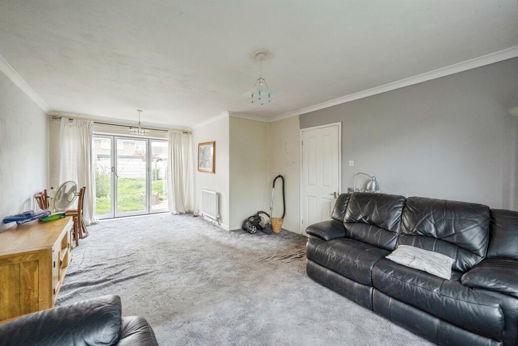 House in Doncaster - View 2