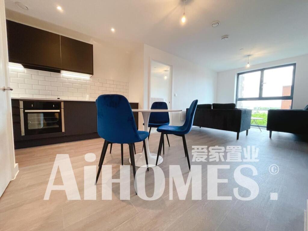 2-bed flat on 183960INS, 86 Talbot Road, £235,000