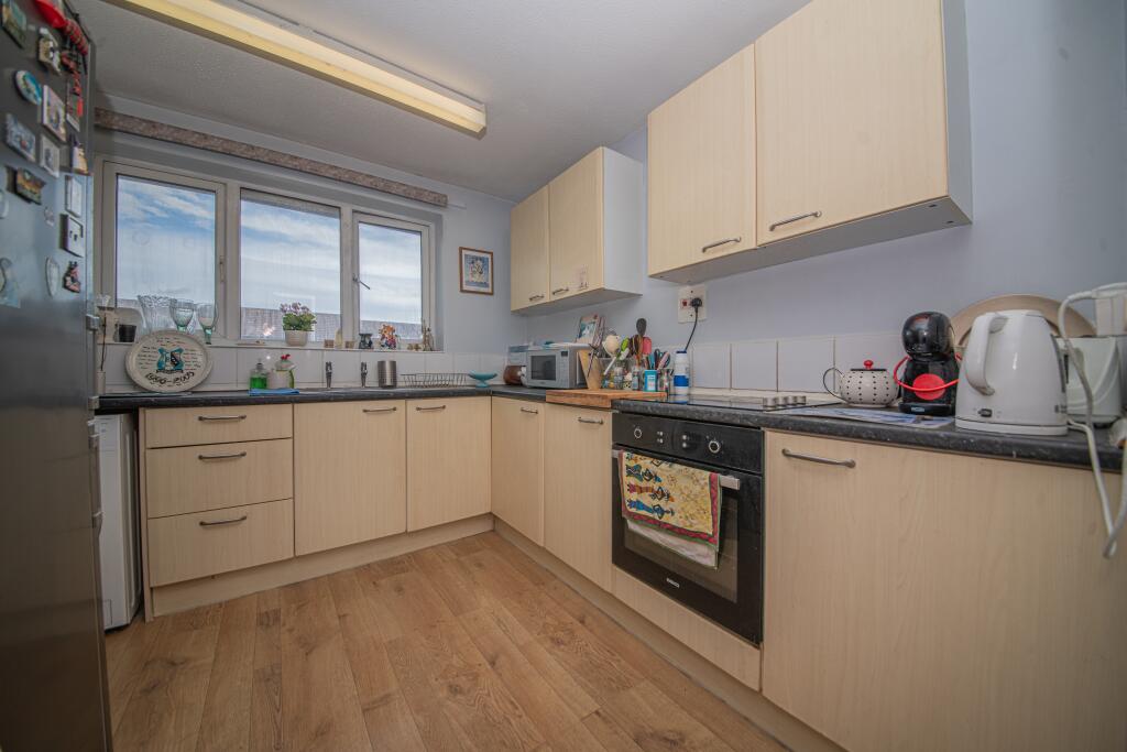 Apartment in Eastleigh, Stoke Common, Bishopstoke - View 4