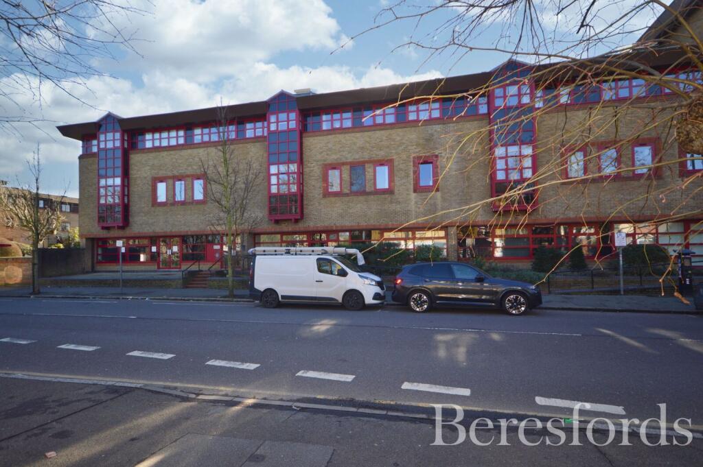 Main image of property: London Road, Romford, RM7