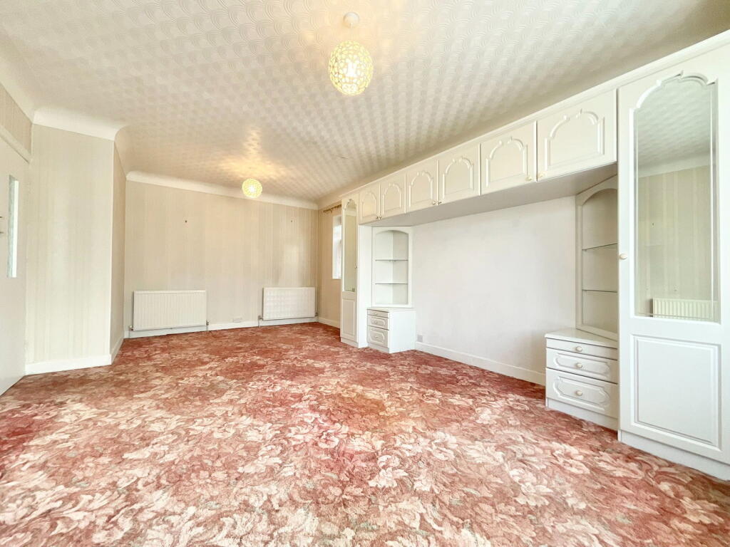 House in Preston - More