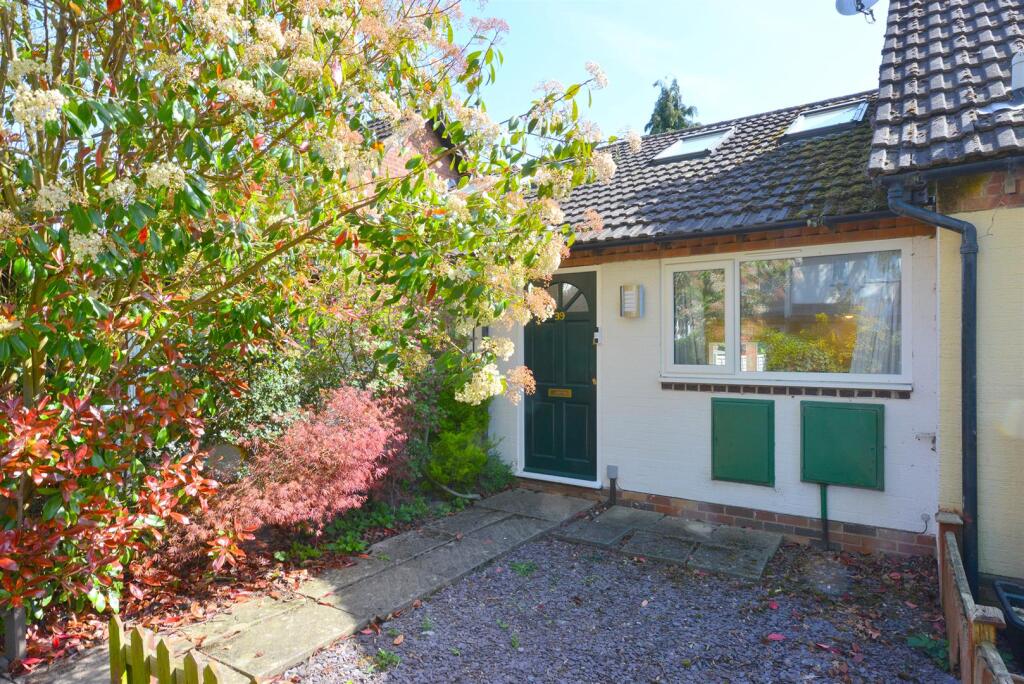1-bed terraced on The Oaklands, Bicton Heath, Shrewsbury, £149,995