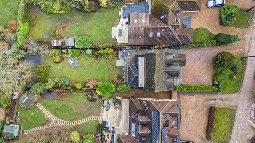 Additional image 33 of The Drive, Welwyn, Hertfordshire, AL6