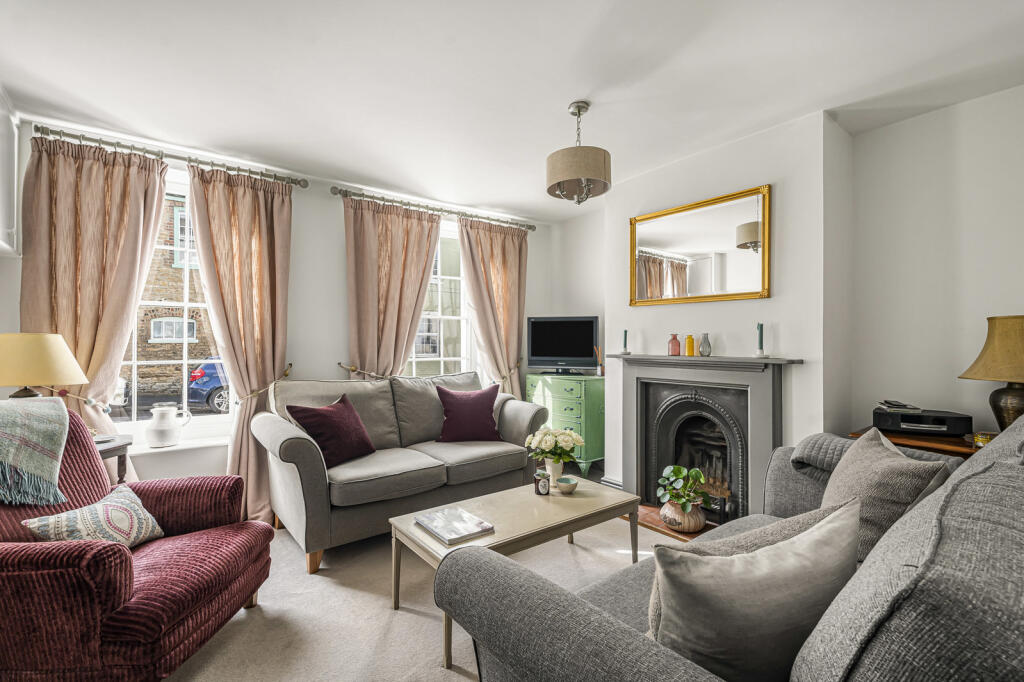 House in Swindon - View 5