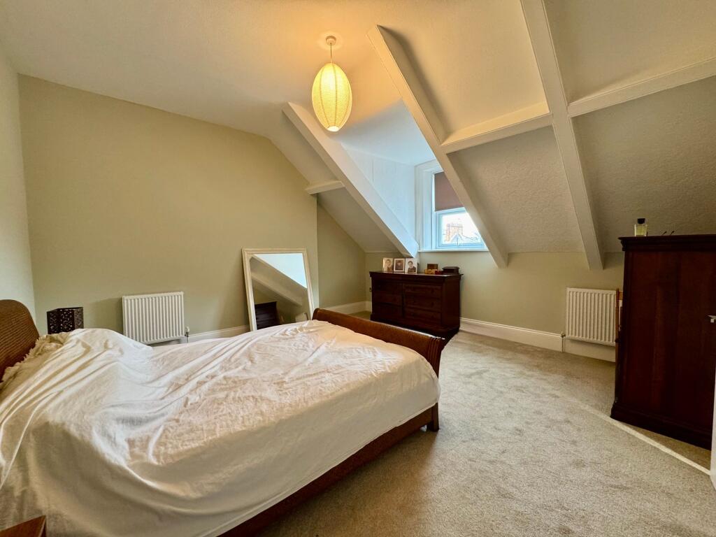 Apartment in Newcastle upon Tyne, Gosforth - More