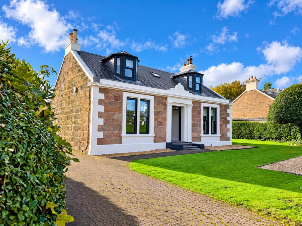 Main image of property: South Deanpark Avenue, Bothwell, Glasgow