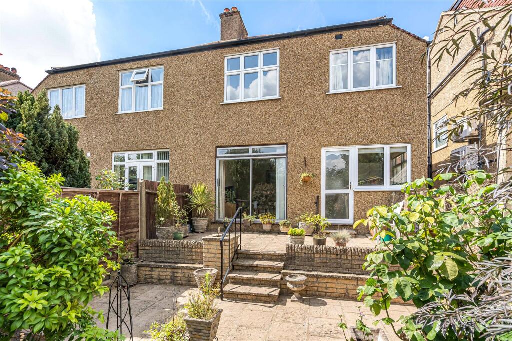 House in Twickenham - View 5