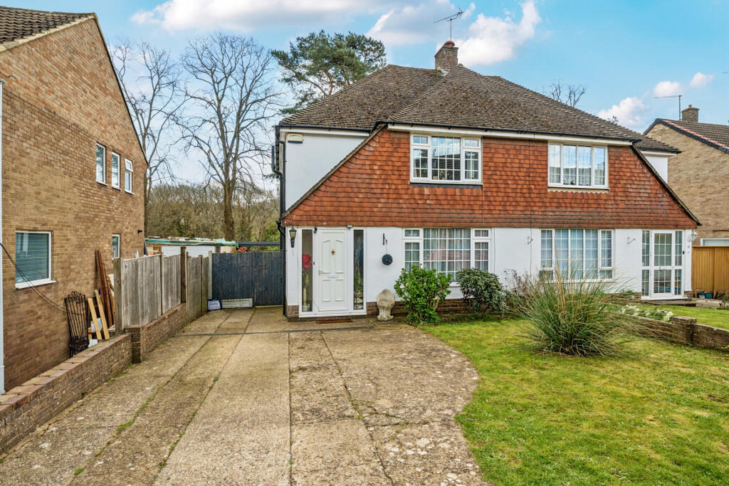 Main image of property: Monckton Road, Borough Green, Sevenoaks