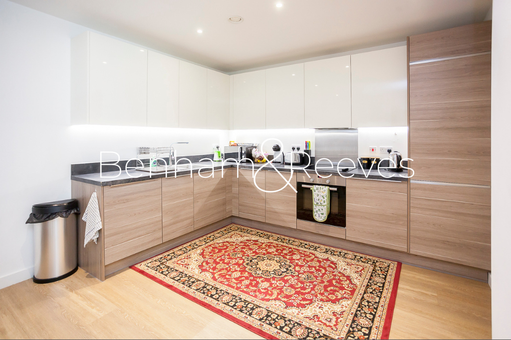 Apartment in London - View 4
