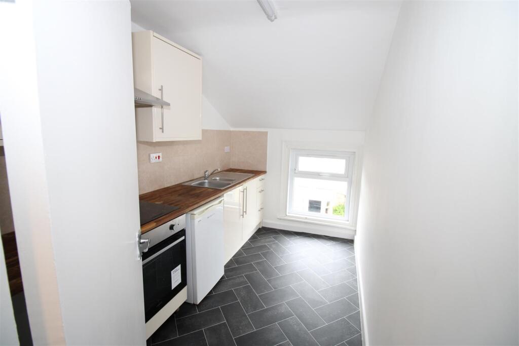 Main image of property: Flat 6, 3 Livingstone Road, Blackpool