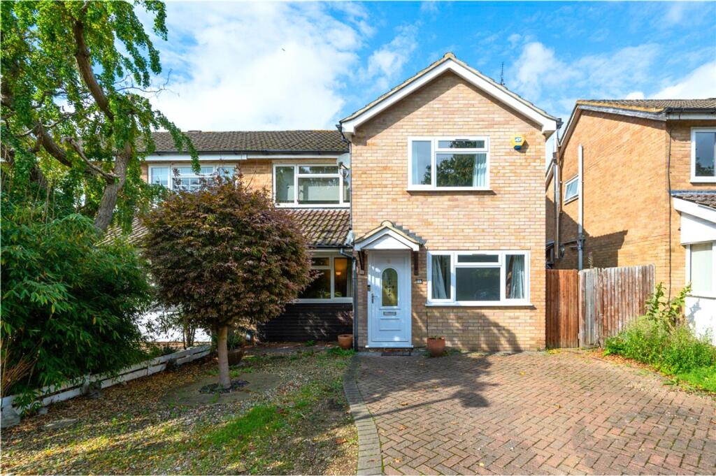Main image of property: Maplefield, Park Street, St. Albans, Hertfordshire