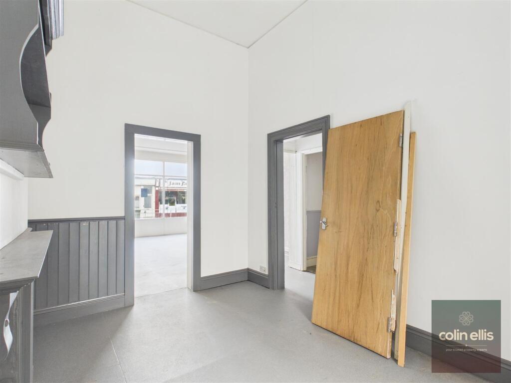 Apartment in York - View 5