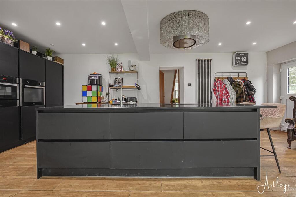 House in Ystradgynlais - View 5