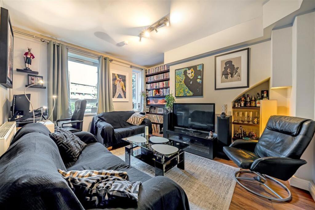 Apartment in London - View 3