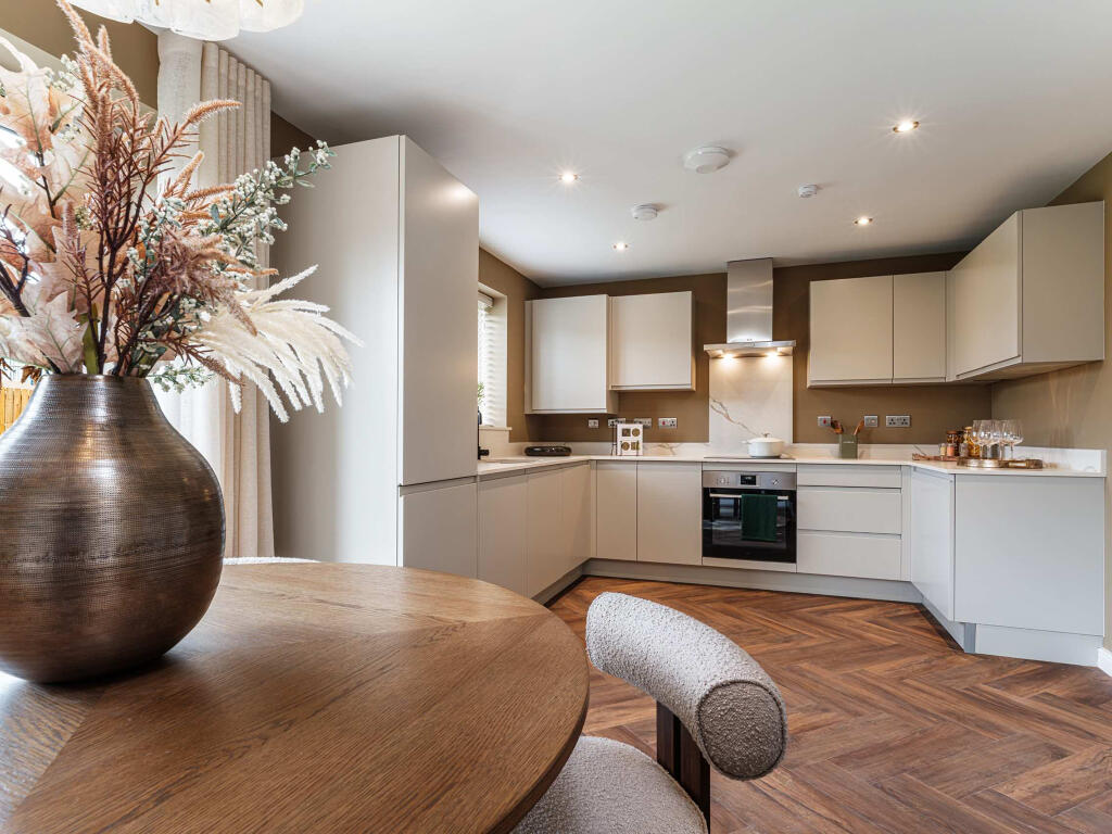 House in Bristol, Cribbs Triangle, Almondsbury - View 2
