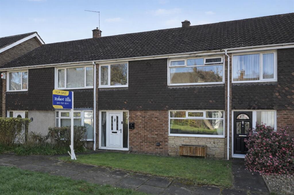 Main image of property: Moorfield Court, Stapleford