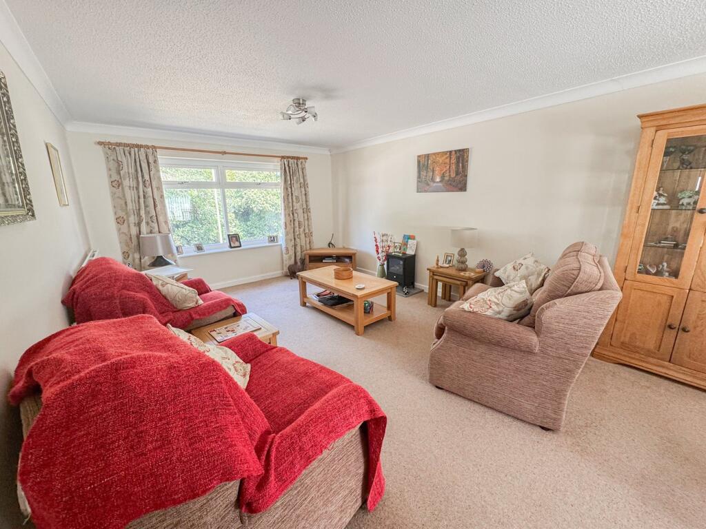 Kingsfield, Ringwood, BH24 photo 2