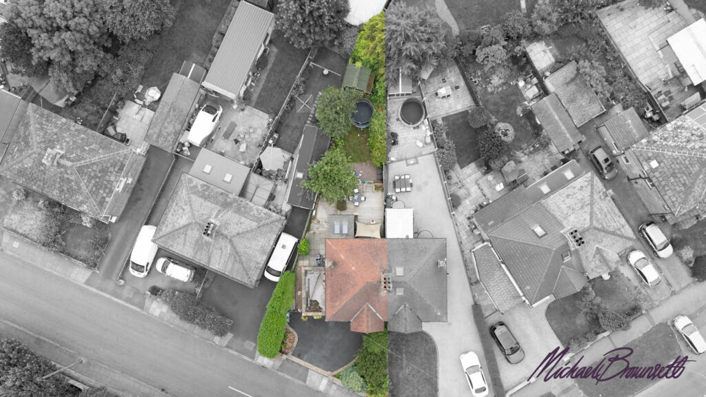 House in Bradford, West Yorkshire - View 2