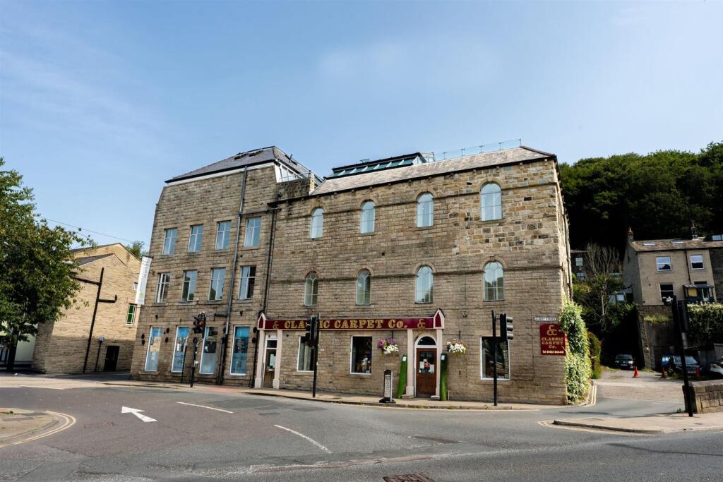 2-bed house on Albert Street, Hebden Bridge, £800,000