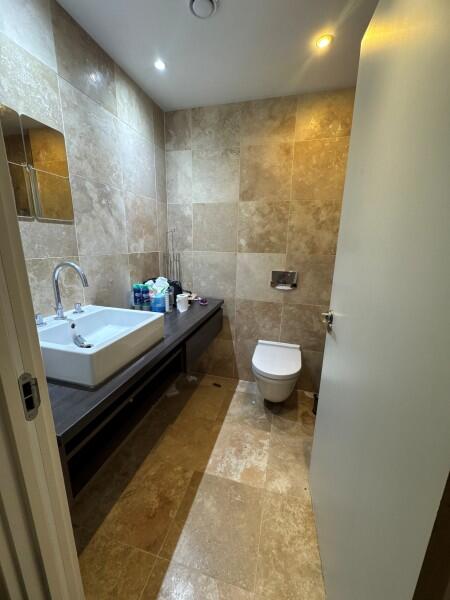 Apartment in Birmingham, West Midlands - View 3