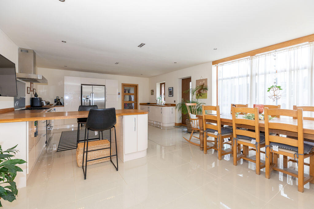 House in Bolton, Westhoughton - View 5