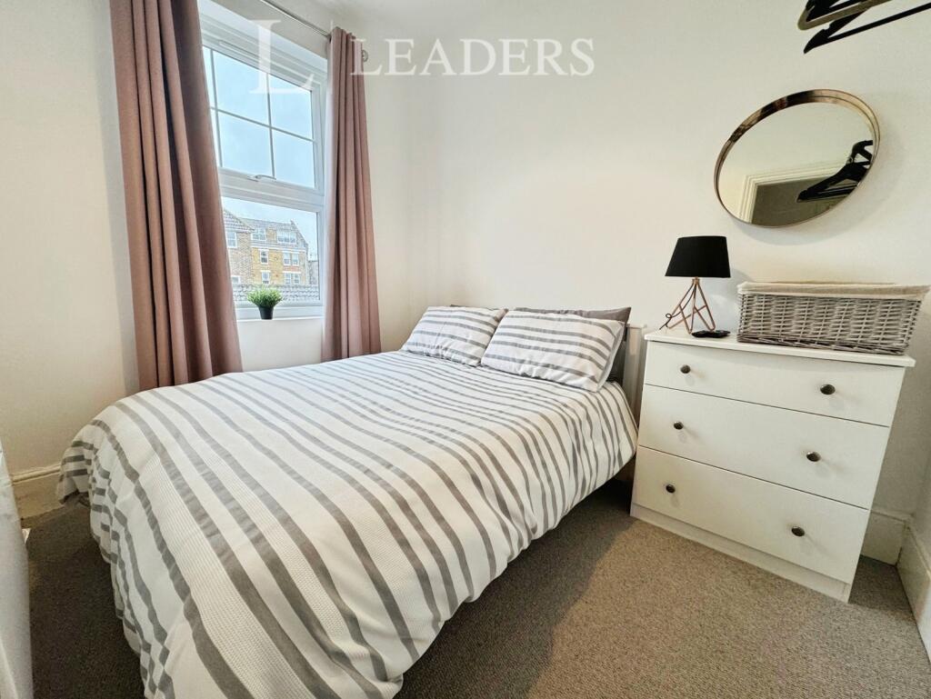 Apartment in Clacton-on-Sea, Great Clacton - More