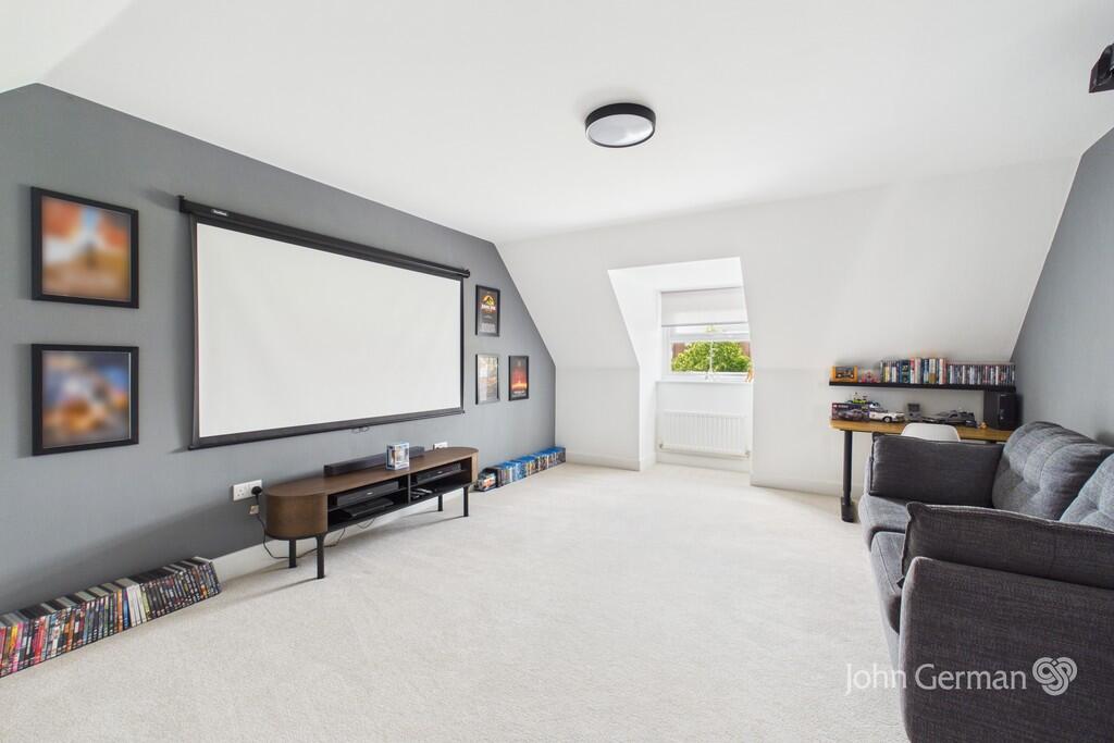 House in East Staffordshire, Tutbury - View 6