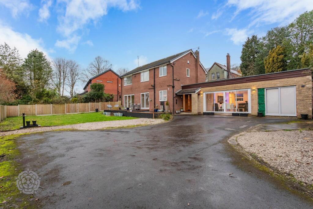 Lower House Drive, Lostock, BL6 photo 5