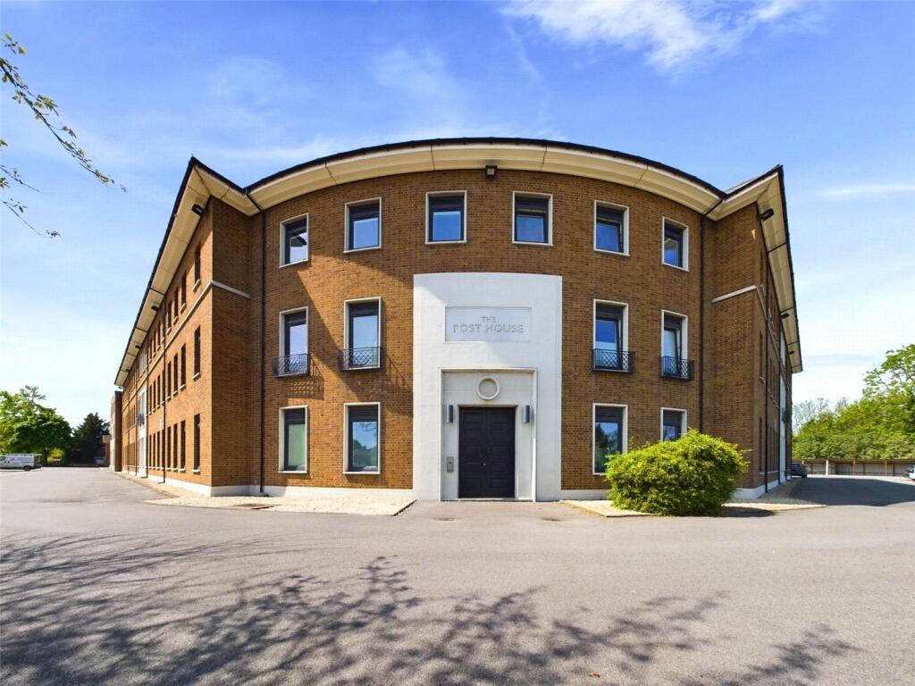 Main image of property: Eastern Avenue, Gloucester, Gloucestershire, GL4