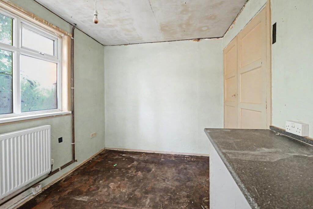 House in Portsmouth - View 5