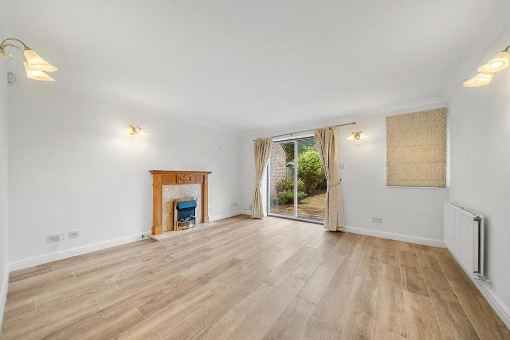 House in Kingston upon Thames - View 3
