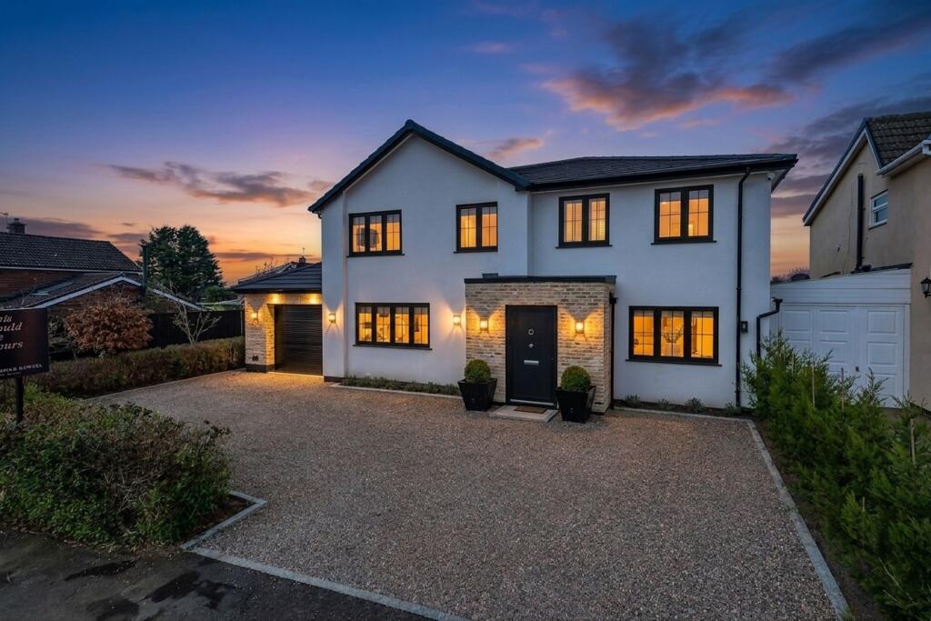 Main image of property: Noel Gate, Aughton, L39