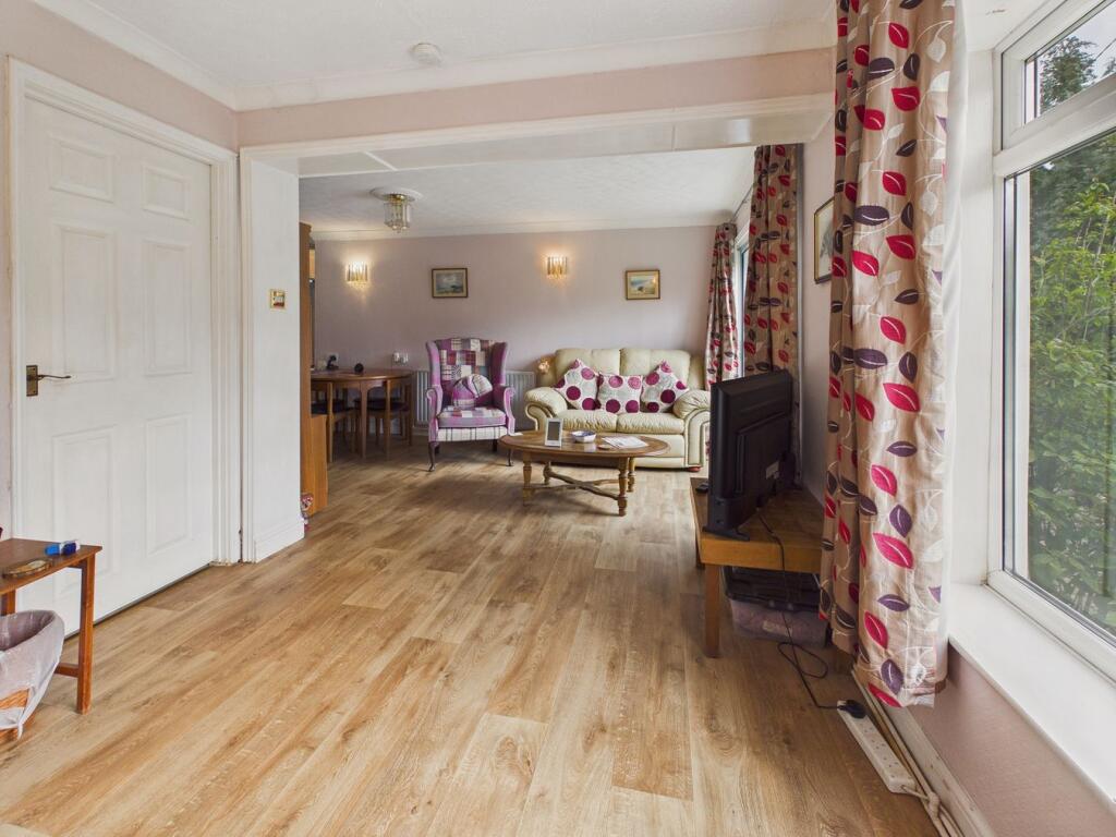 House in Peterborough - View 5