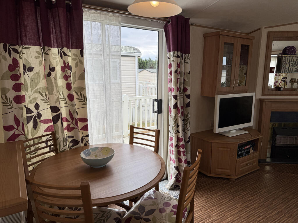 Manor Park Holiday Park, Manor Road, Hunstanton, Norfolk photo 4