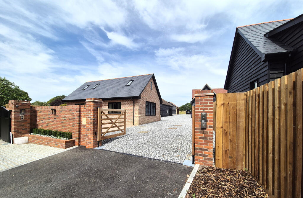 The Coach House, Stock Road photo 4