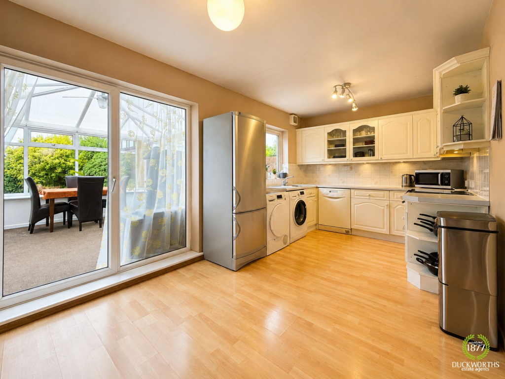 St. Johns Close, Accrington, BB5 photo 3