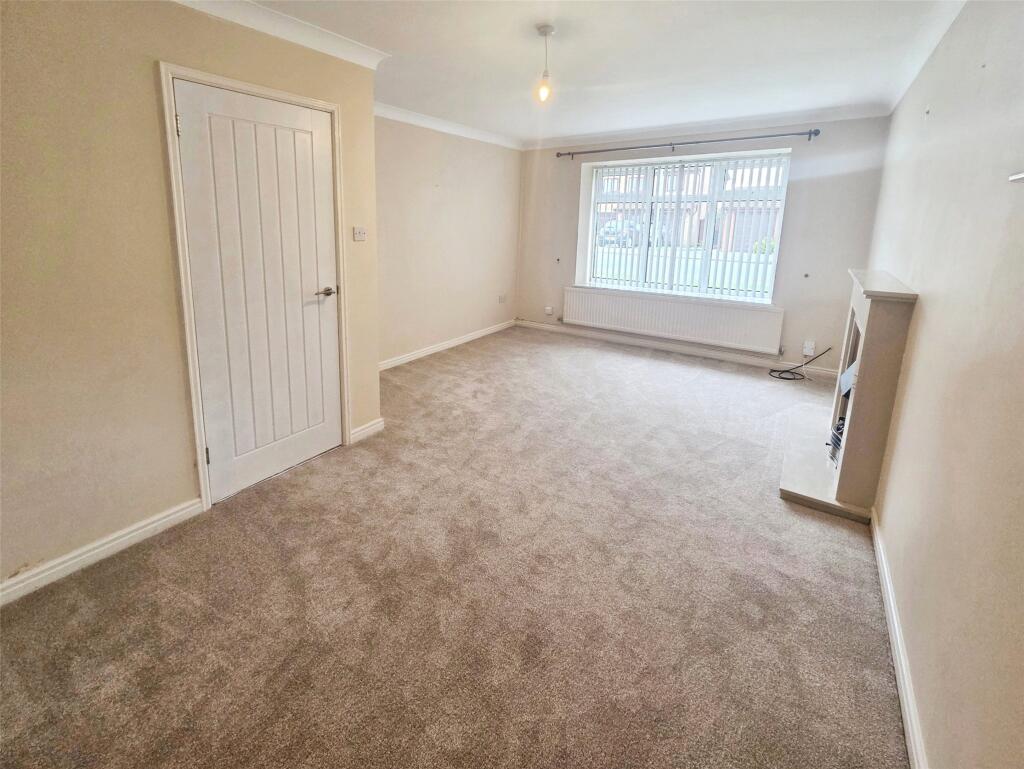 House in Chester, Ellesmere Port - View 4