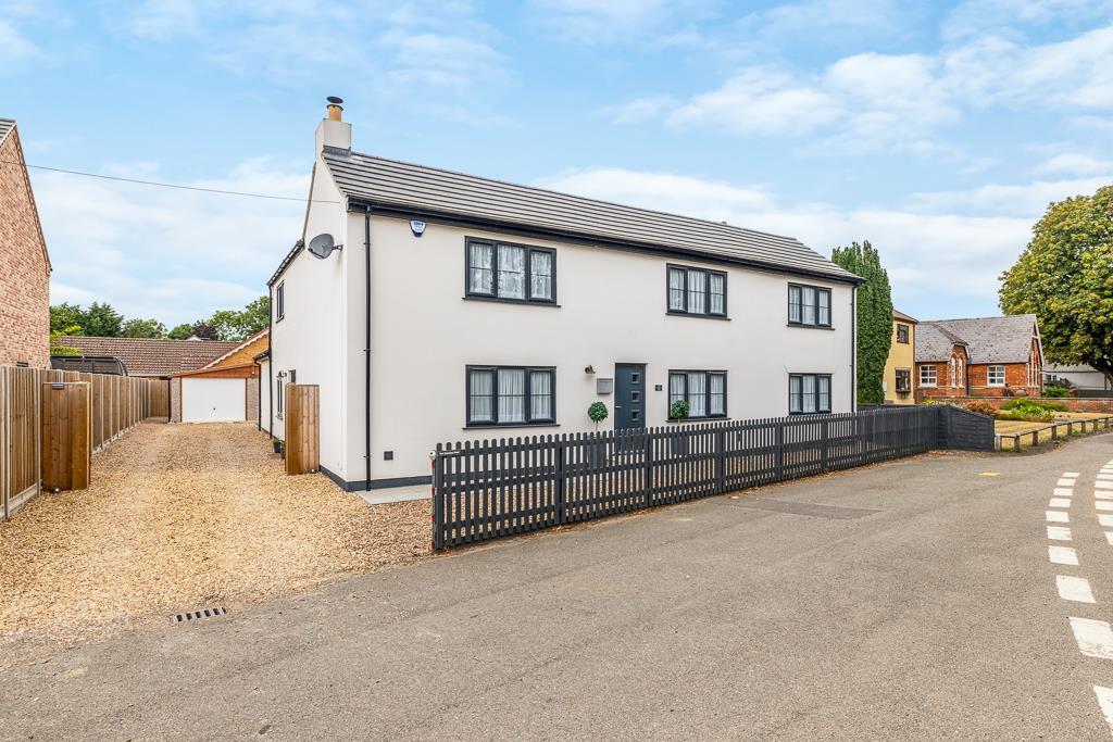 Main image of property: Washway Road, Saracens Head