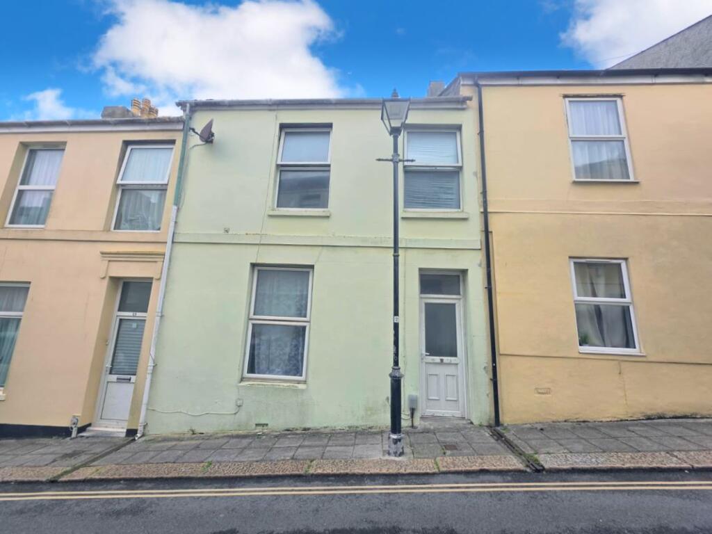 Main image of property: 15 Waterloo Street, Plymouth, Devon, PL4 8LY
